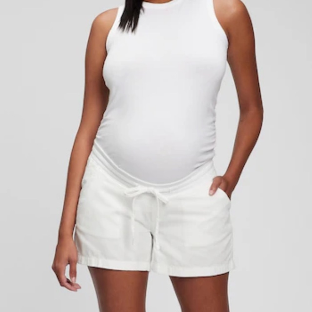 Gap Maternity Linen-Cotton Pull-On Shorts - white